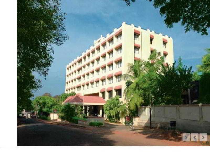 Vivanta Mangalore Oldport Road - Formerly Known As Taj Manjarun Extérieur photo