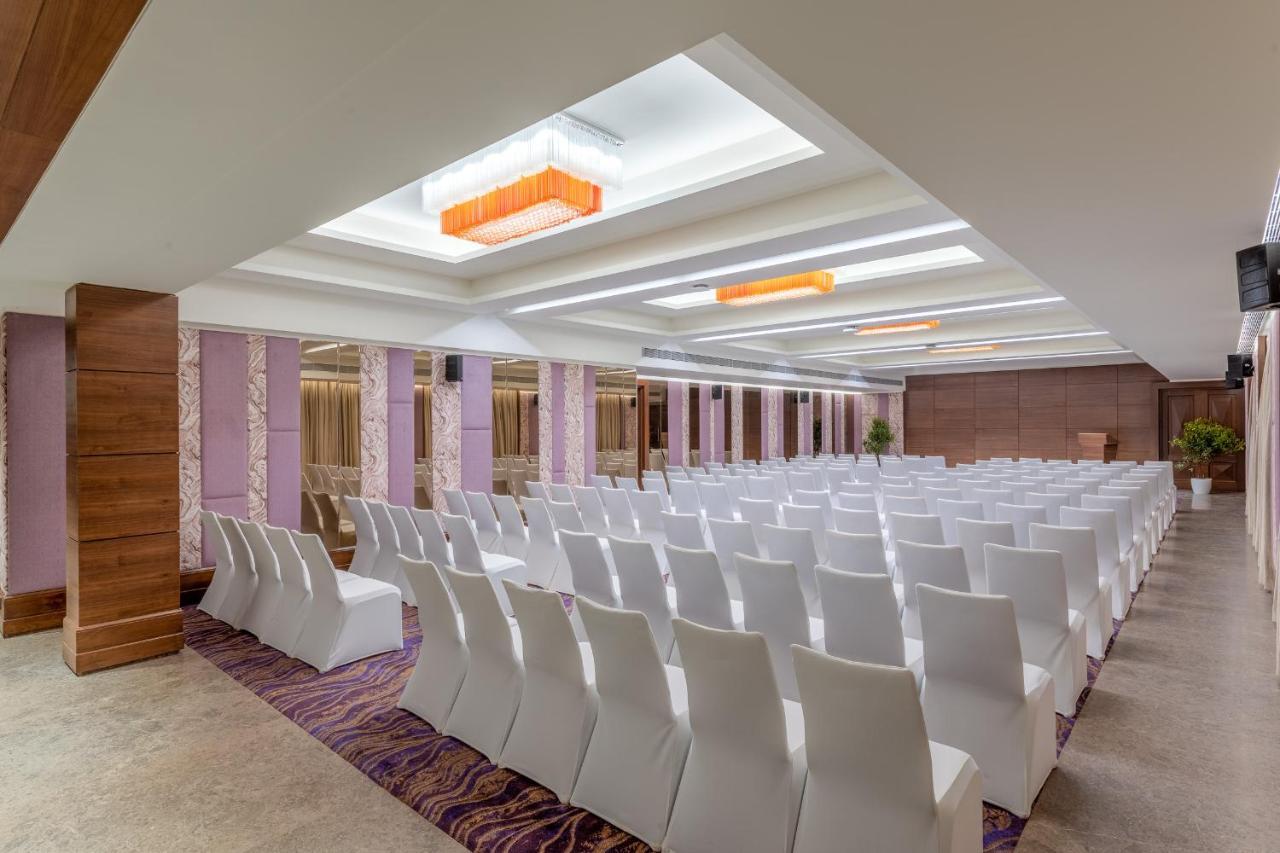 Vivanta Mangalore Oldport Road - Formerly Known As Taj Manjarun Extérieur photo