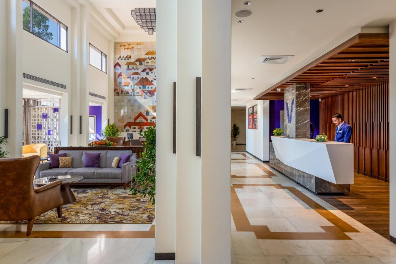 Vivanta Mangalore Oldport Road - Formerly Known As Taj Manjarun Extérieur photo