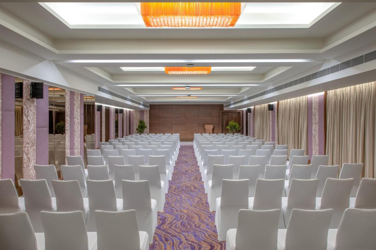 Vivanta Mangalore Oldport Road - Formerly Known As Taj Manjarun Extérieur photo