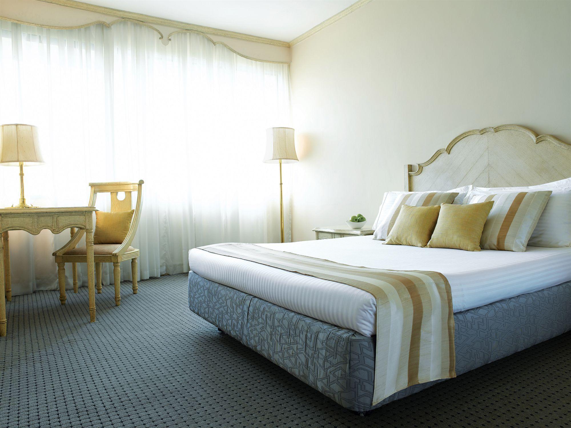Vivanta Mangalore Oldport Road - Formerly Known As Taj Manjarun Extérieur photo